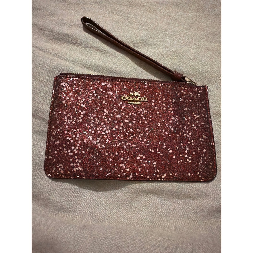 Coach Burgundy Glitter Star Wristlet Pouch Gold Logo Crossgrain Leather Wine